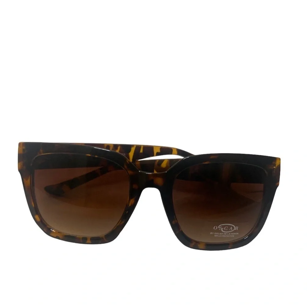 Authentic O by Oscar De La Renta Sunglasses - Picture 5 of 9